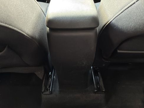 Used 2023 Chevrolet TrailBlazer LT FWD image 17