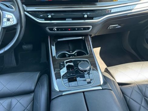 Used 2024 BMW X7 xDrive40i AWD/4WD image 64