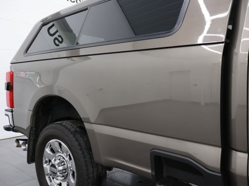Used 2023 Ford F350 Lariat w/ Chrome Package AWD/4WD image 29