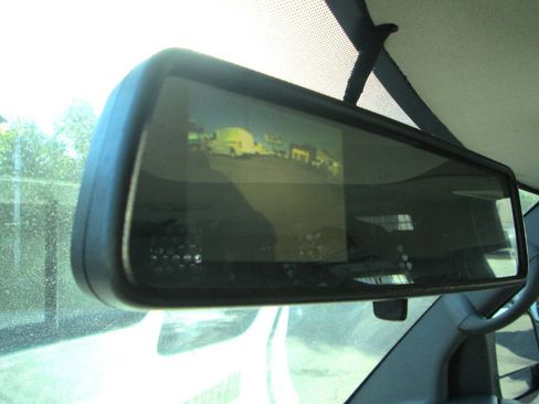 Used 2014 Chevrolet Express 2500 image 16