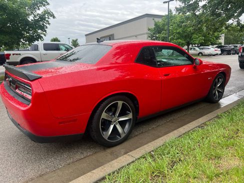 Used 2016 Dodge Challenger R/T Plus RWD image 5