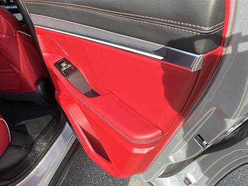 Used 2024 Jeep Wagoneer Launch Edition image 21