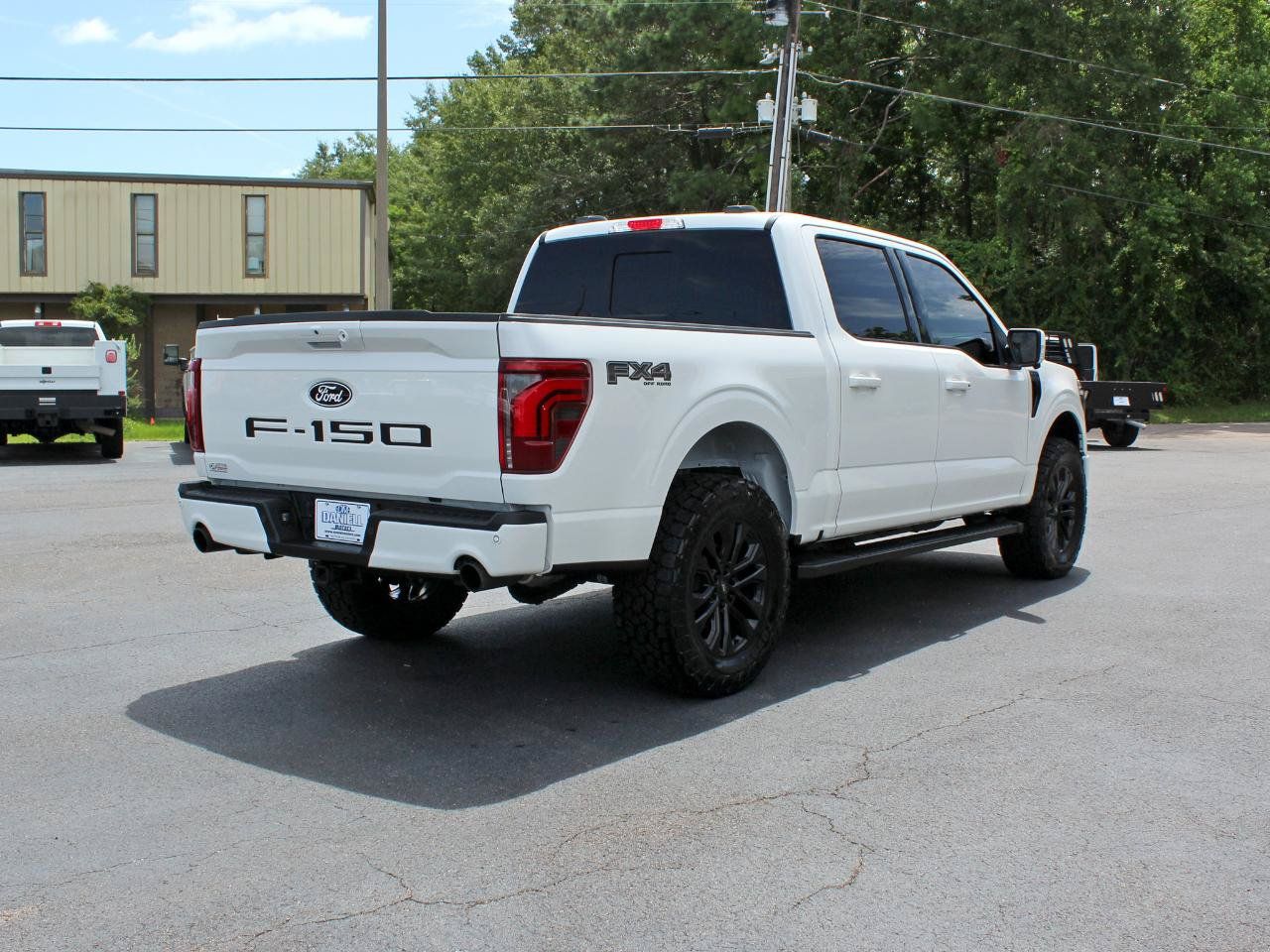 Used 2024 Ford F150 Lariat w/ Bed Utility Package AWD/4WD image 17