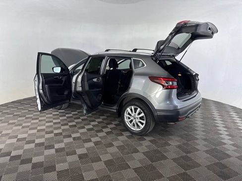Used 2020 Nissan Rogue Sport SV AWD/4WD image 19