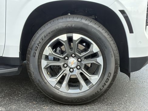 Used 2026 Chevrolet Tahoe LT w/ Comfort Package RWD image 6