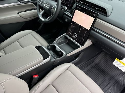 New 2026 GMC Terrain Elevation w/ Elevation Premium Package image 14