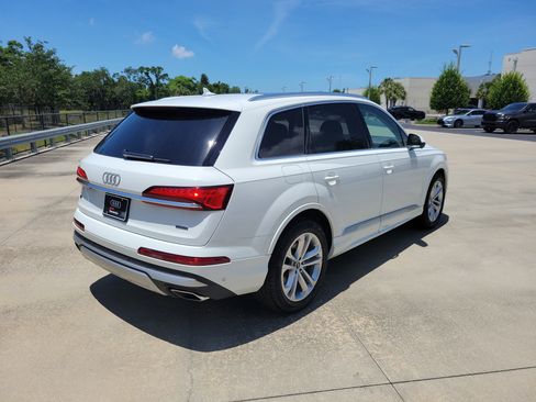 New 2026 Audi Q7 3.0T Premium Plus AWD/4WD image 4