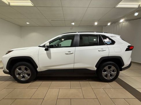 Certified 2025 Toyota RAV4 XLE AWD/4WD image 2