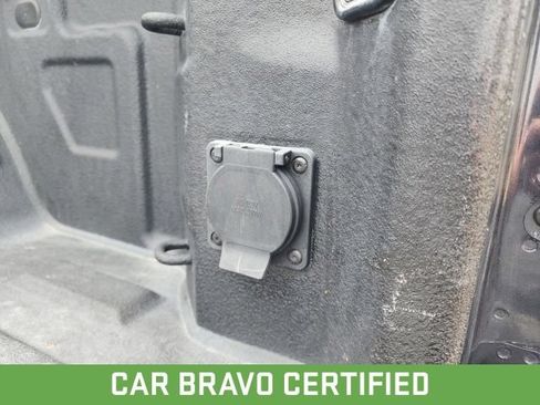 Certified 2022 GMC Sierra 1500 AT4 w/ AT4 Premium Package AWD/4WD image 21
