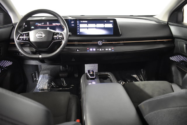 Certified 2024 Nissan Ariya AWD image 29