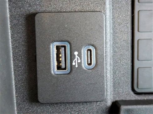 Certified 2021 Ford F250 Lariat image 22