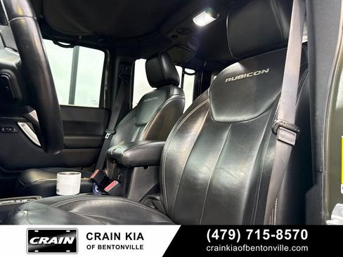 Used 2015 Jeep Wrangler Unlimited Rubicon AWD/4WD image 29