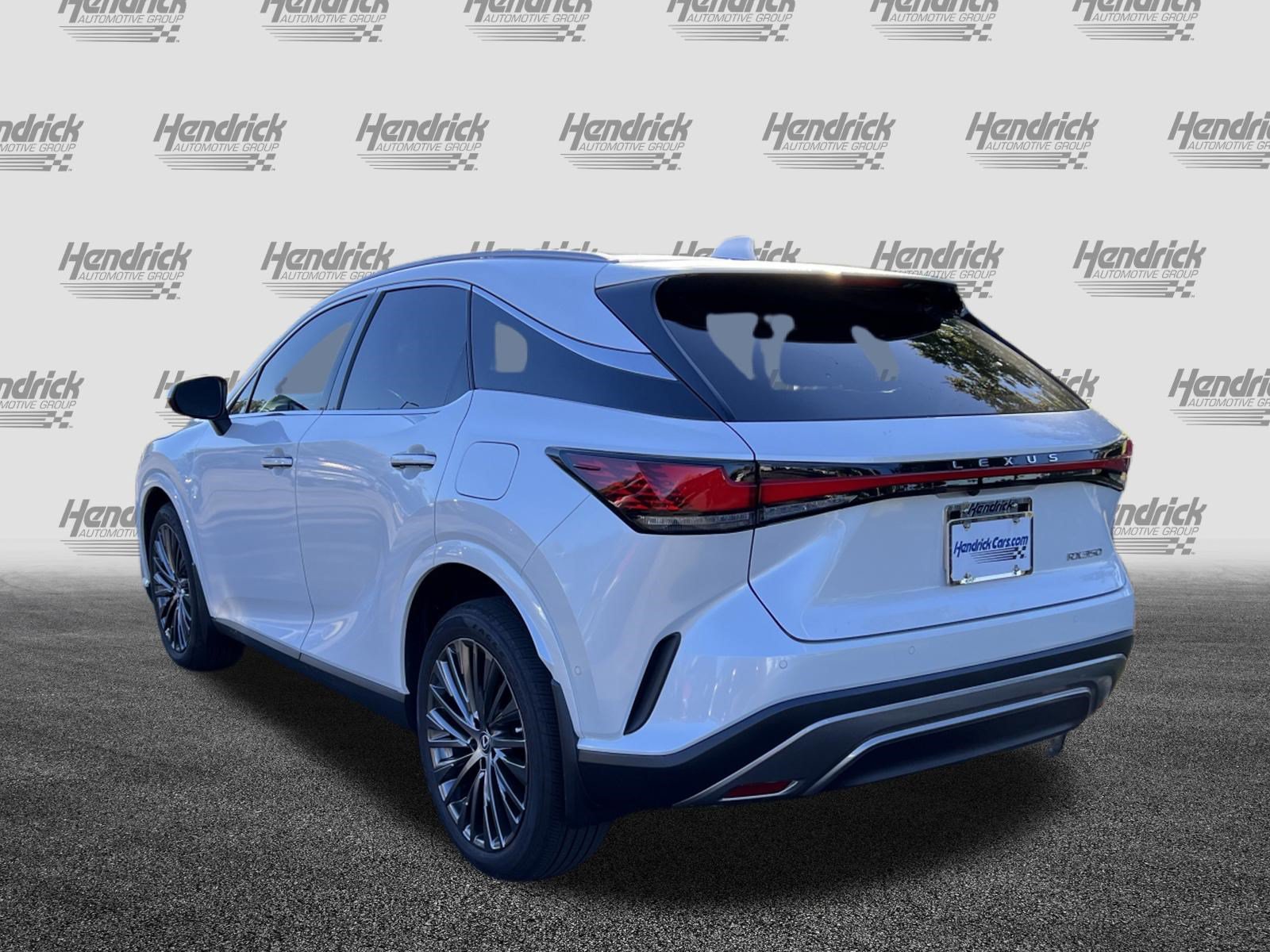 Used 2023 Lexus RX 350 FWD w/ Accessory Package image 9