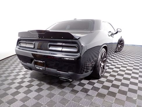 Used 2016 Dodge Challenger R/T RWD image 14