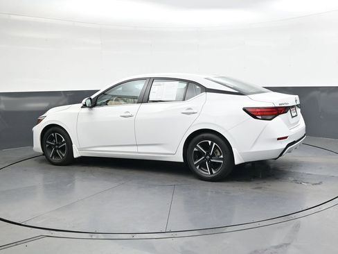 Used 2024 Nissan Sentra SV w/ All-Weather Package image 7