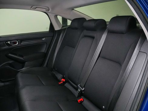 Used 2022 Honda Civic EX image 18