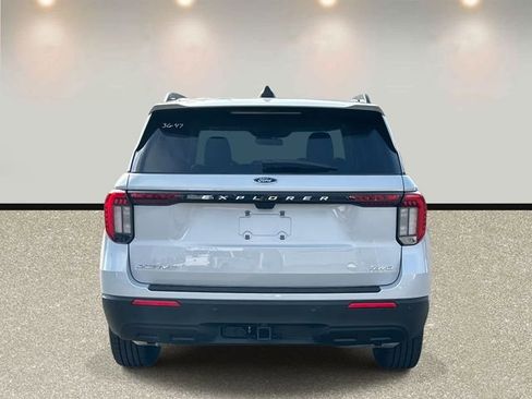 New 2026 Ford Explorer Active image 6