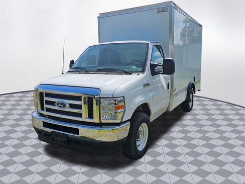 New 2026 Ford E-350 and Econoline 350 Super Duty w/ Power Equipment Group image 3