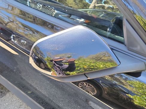 Used 2023 Ford Mustang Coupe image 21