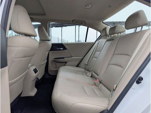 Used 2017 Honda Accord EX-L image 17