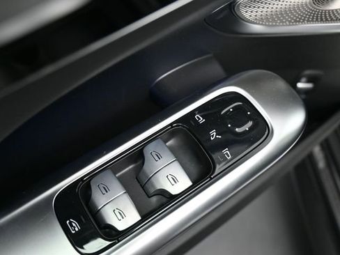 New 2026 Mercedes-Benz C 300 Sedan image 17