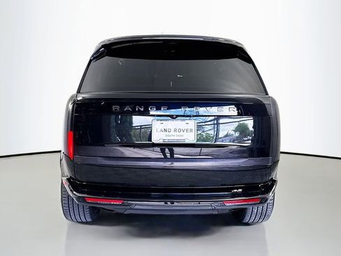 Certified 2024 Land Rover Range Rover Long Wheelbase SE image 6