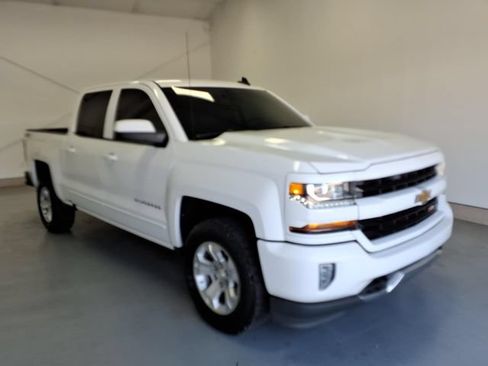 Used 2018 Chevrolet Silverado 1500 LT w/ All Star Edition AWD/4WD image 1