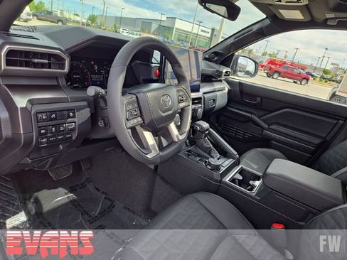New 2026 Toyota 4Runner TRD Off-Road Premium AWD/4WD image 25