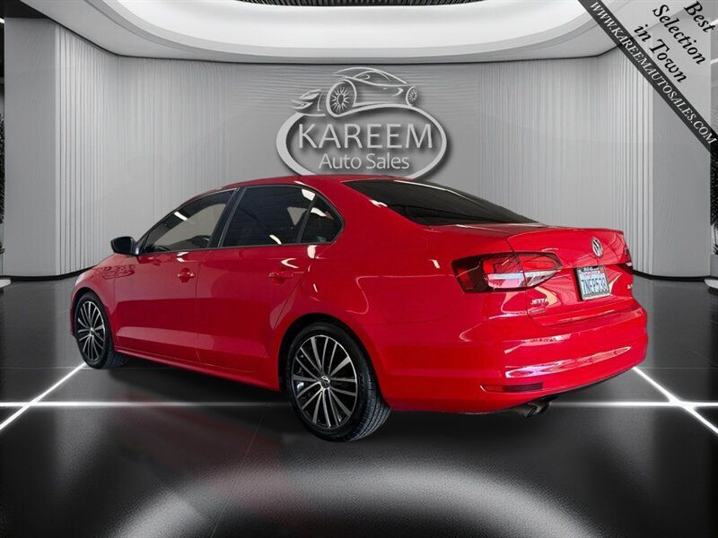 Used 2016 Volkswagen Jetta Sport w/ Lighting Package FWD image 7