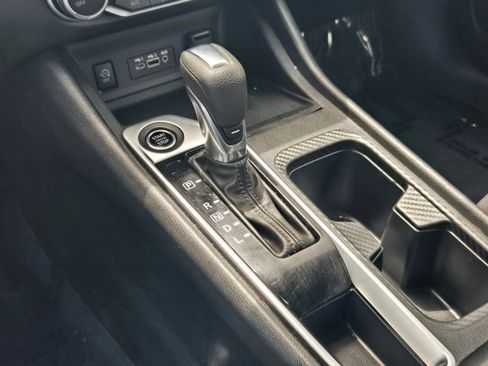 Used 2024 Nissan Sentra SV image 14