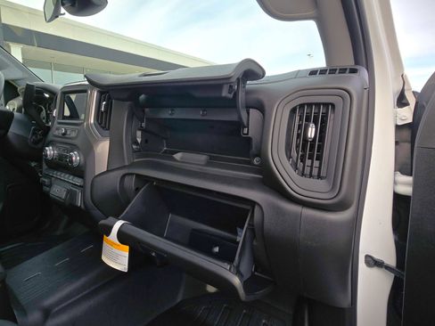 New 2026 GMC Sierra 2500 Pro w/ Convenience Package image 31