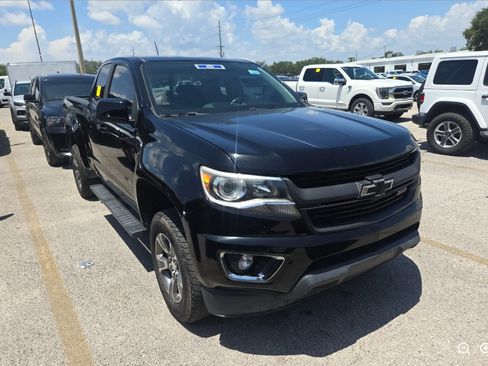 Used 2018 Chevrolet Colorado Z71 RWD image 5