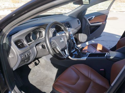 Used 2014 Volvo S60 T5 image 15