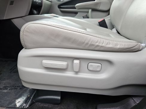 Used 2020 Honda Pilot Touring image 26