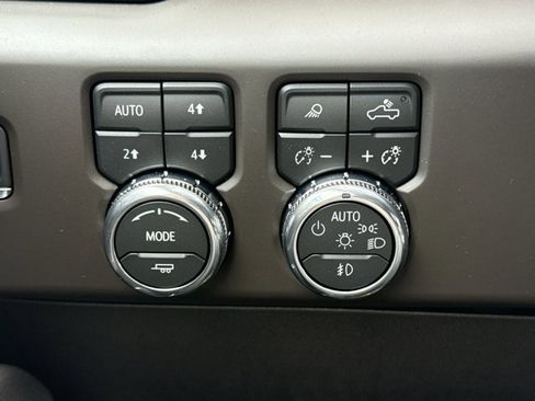 New 2026 GMC Sierra 3500 Denali w/ Denali Reserve Package image 27