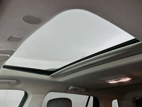 Used 2017 GMC Terrain SLE image 24