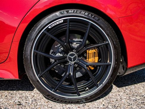 Used 2024 Mercedes-Benz AMG GT 63 image 12