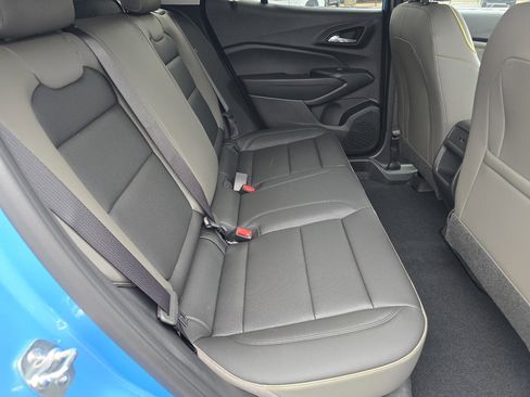 New 2025 Chevrolet Trax ACTIV w/ Driver Confidence Package FWD image 12