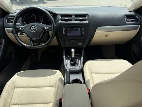 Used 2015 Volkswagen Jetta SE FWD image 13