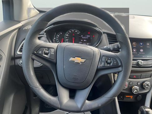 Used 2020 Chevrolet Trax LS w/ Tint and Cruise Package image 22