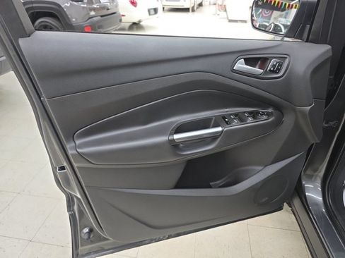 Used 2017 Ford Escape Titanium w/ Equipment Group 301A AWD/4WD image 14
