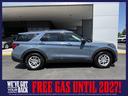 New 2026 Ford Explorer Active w/ Active Comfort Package RWD image 3
