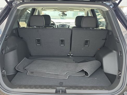 Used 2024 Chevrolet Equinox LS w/ LS Convenience Package FWD image 6
