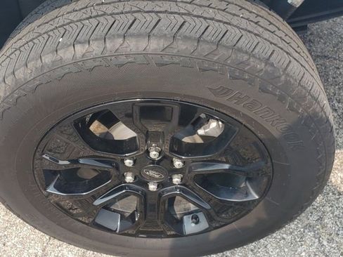 Used 2023 Ford F150 Platinum w/ Equipment Group 701A High image 15