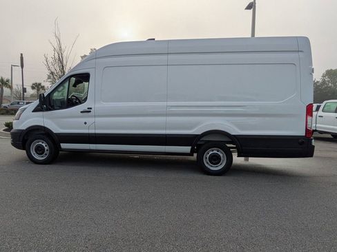 New 2026 Ford Transit 250 148 High Roof Extended w/ Load Area Protection Package RWD image 7