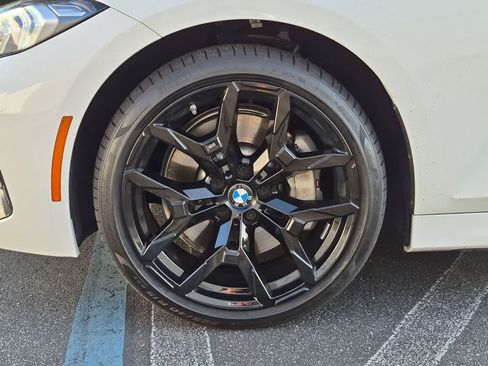 Used 2025 BMW 330i Sedan w/ M Sport Package RWD image 13