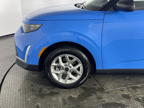 Used 2024 Kia Soul S image 4