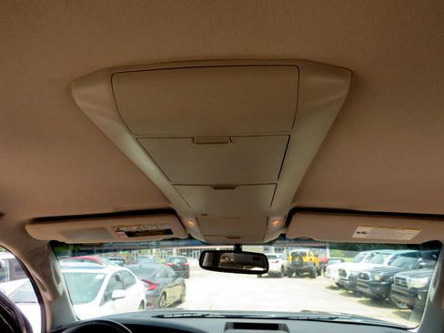 Used 2008 Toyota Sequoia Limited image 24