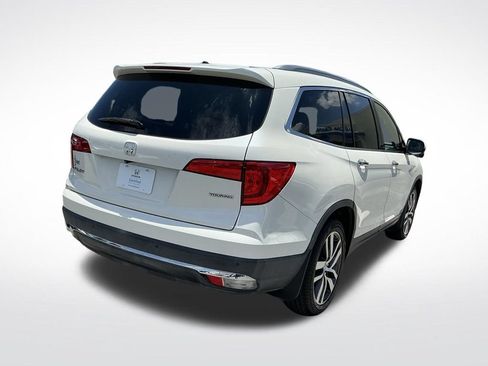 Used 2017 Honda Pilot Touring image 39