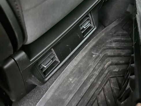 Used 2023 Chevrolet Silverado 1500 Custom Trail Boss w/ LPO, Dark Essentials Package AWD/4WD image 24